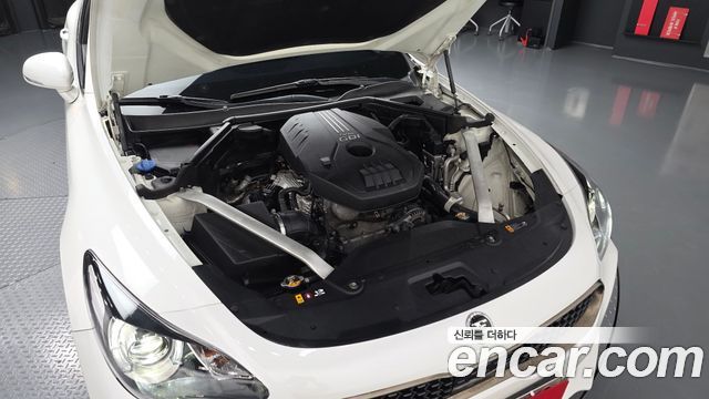 Kia Stinger 2018 — photo 6