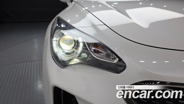 Kia Stinger 2018 — photo 8