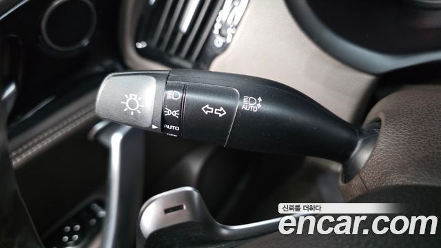 Kia Stinger 2018 — photo 30