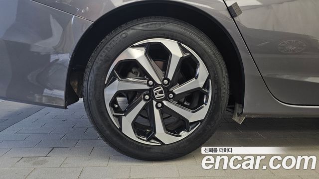 Honda Accord 2017 — photo 5