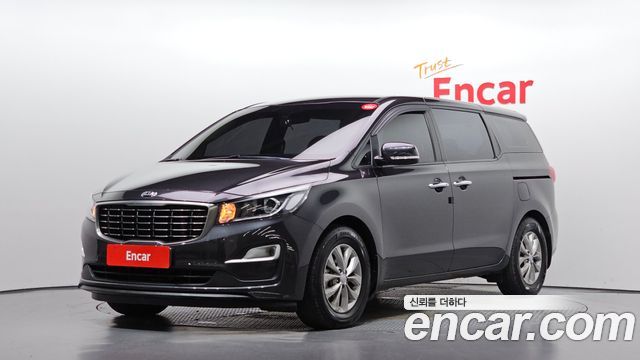 Kia Canival 2019 — photo 1
