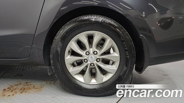 Kia Canival 2019 — photo 7