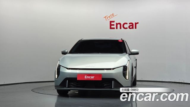 Kia EV4 2027 — photo 3