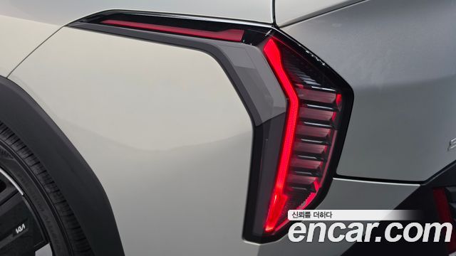 Kia EV4 2027 — photo 9