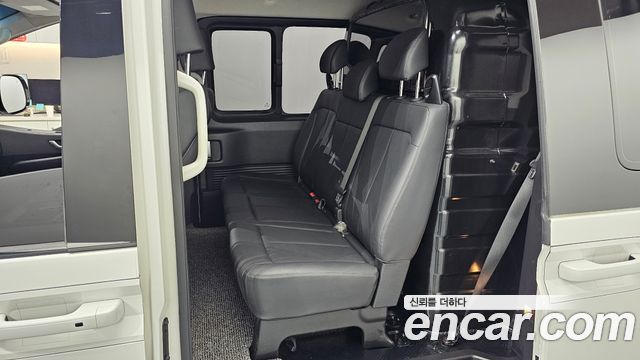 Hyundai Staria 2023 — photo 12