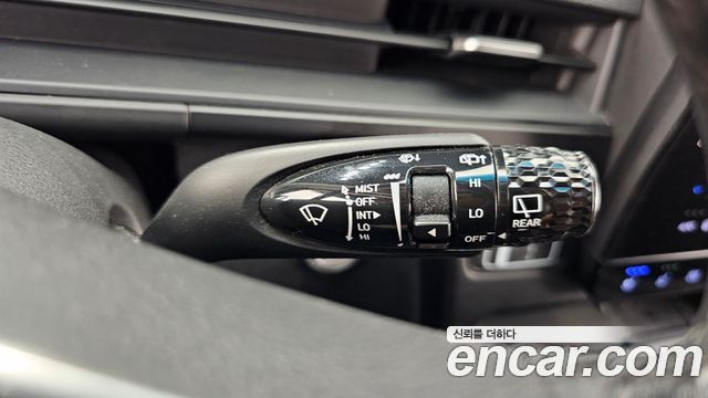 Hyundai Staria 2023 — photo 17