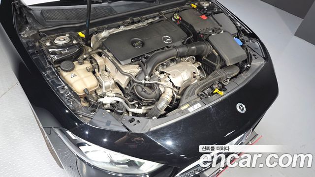 Mercedes-Benz A-Class 2021 — photo 6