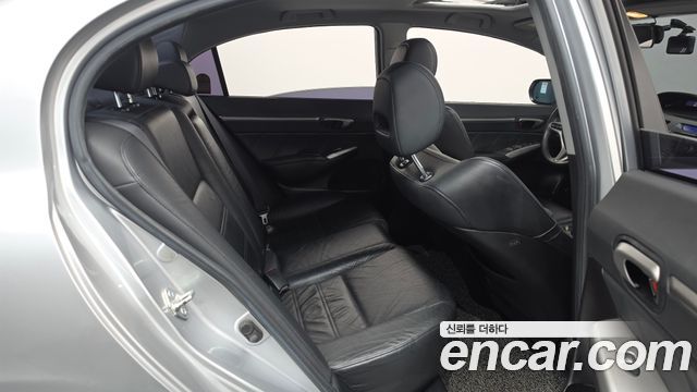 Honda Civic 2008 — photo 12