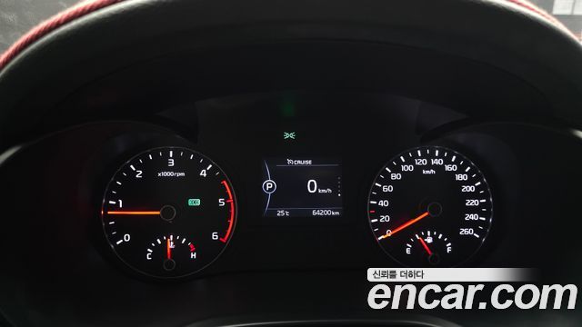 Kia K5 2016 — photo 11