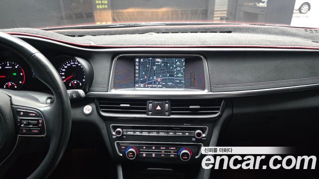 Kia K5 2016 — photo 20
