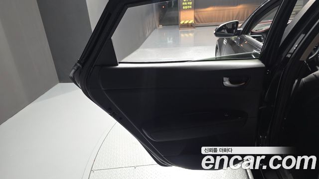 Kia K5 2016 — photo 15
