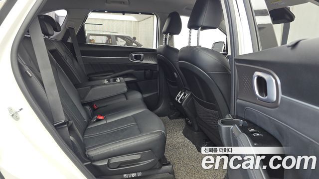 Kia Sorento 2024 — photo 12