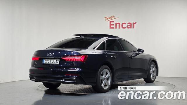 Audi A6 2021 — photo 2