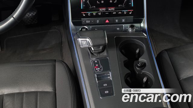 Audi A6 2021 — photo 9