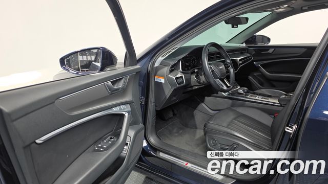 Audi A6 2021 — photo 10