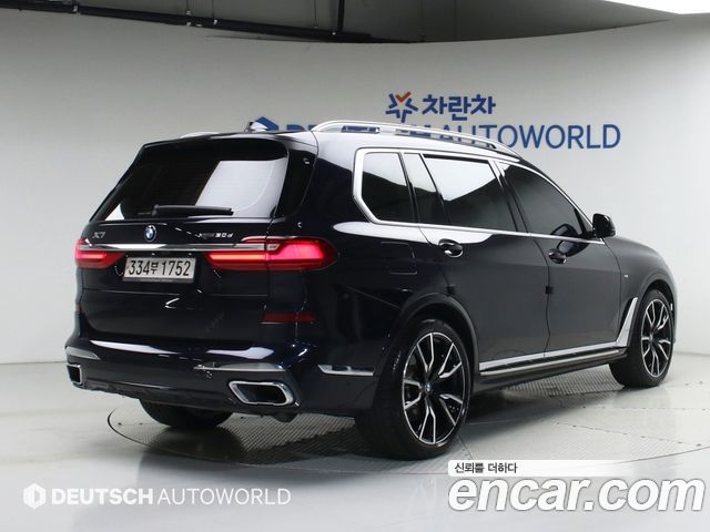 BMW X7 2020 — photo 2
