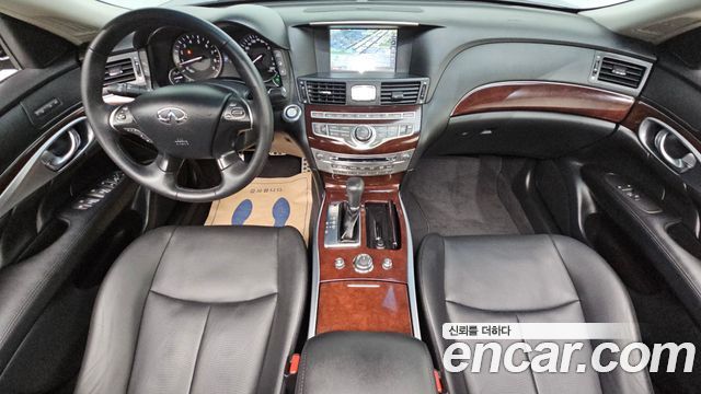 Infiniti Q70 2015 — photo 7
