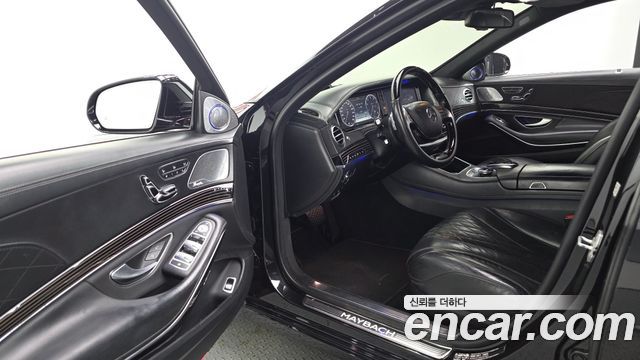 Mercedes-Benz S-Class 2017 — photo 11