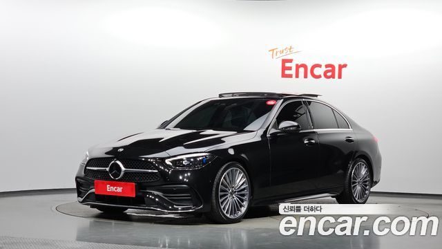Mercedes-Benz C-Class 2023 — photo 1