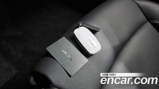 Genesis GV60 2023 — photo 21