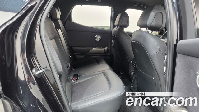 Genesis GV60 2023 — photo 26