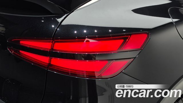 Genesis GV60 2023 — photo 9