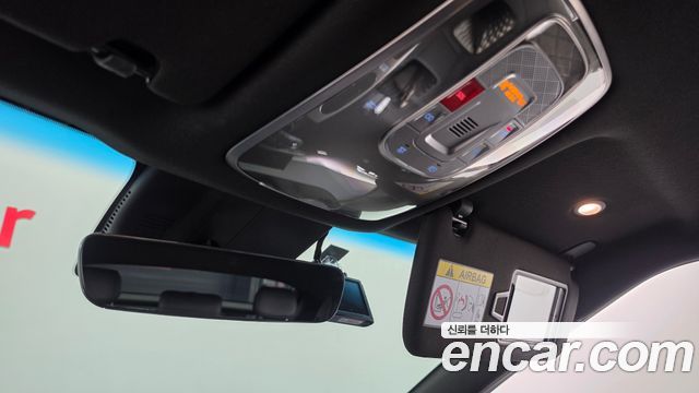 Genesis GV60 2023 — photo 28