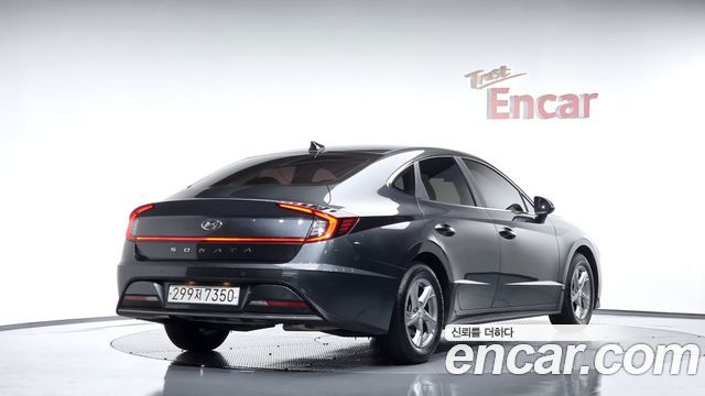 Hyundai Sonata 2023 — photo 2