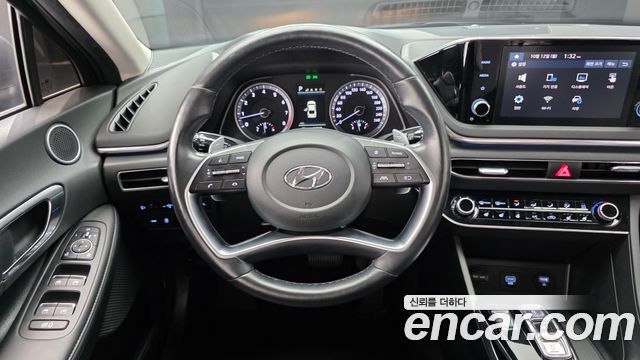 Hyundai Sonata 2023 — photo 13
