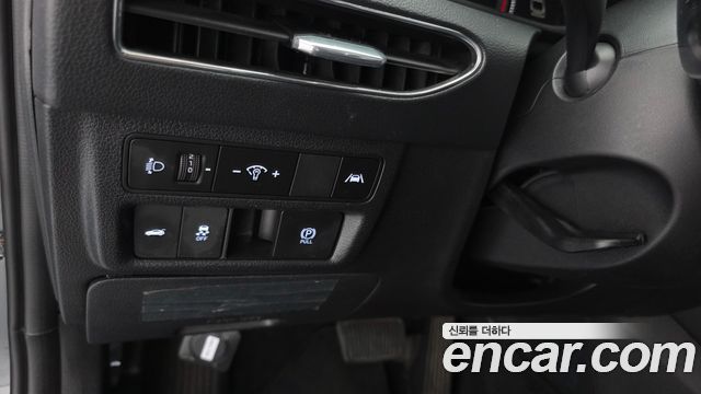 Hyundai Sonata 2023 — photo 17