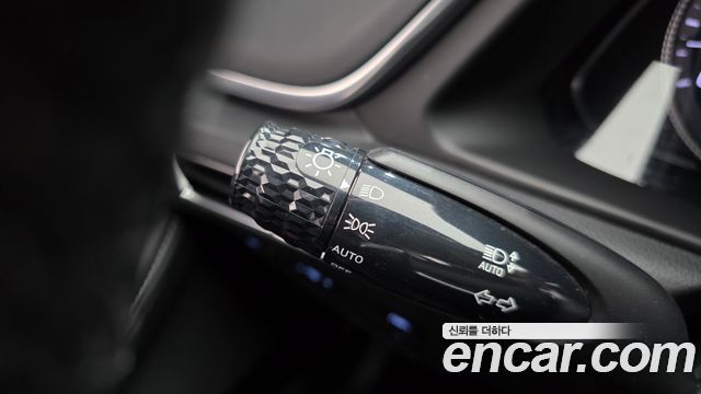 Hyundai Sonata 2023 — photo 18