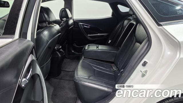 Hyundai Grandeur 2015 — photo 17