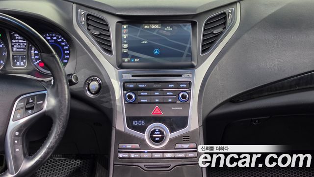 Hyundai Grandeur 2015 — photo 20