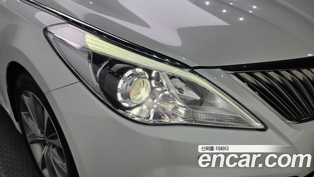 Hyundai Grandeur 2015 — photo 8