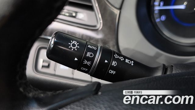 Hyundai Grandeur 2015 — photo 29
