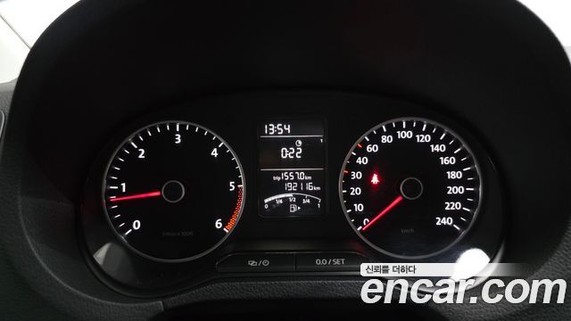 Volkswagen Polo 2014 — photo 8