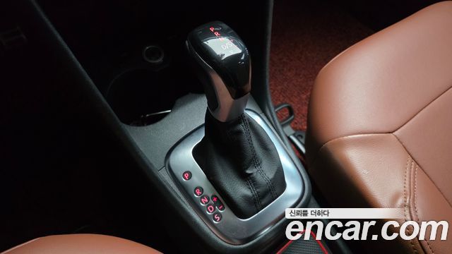 Volkswagen Polo 2014 — photo 9