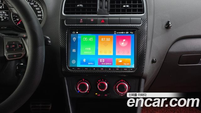 Volkswagen Polo 2014 — photo 14