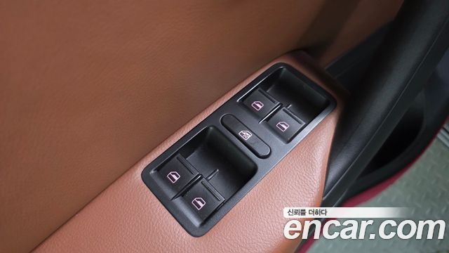 Volkswagen Polo 2014 — photo 17