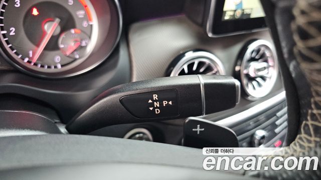 Mercedes-Benz CLA-Class 2015 — photo 9