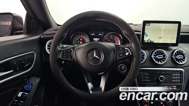 Mercedes-Benz CLA-Class 2015 — photo 14