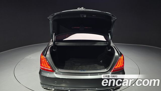 Genesis EQ900 2018 — photo 26