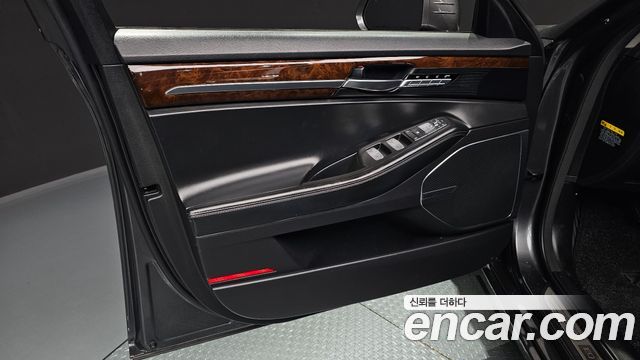 Genesis EQ900 2018 — photo 14