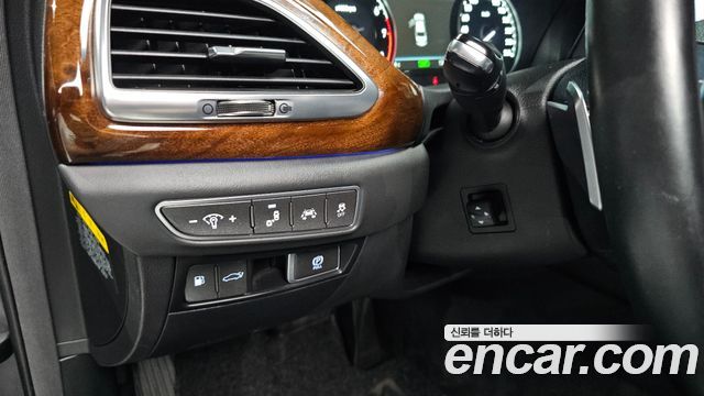 Genesis EQ900 2018 — photo 30