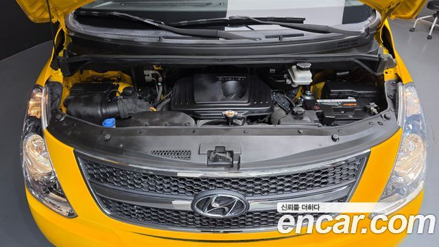 Hyundai Starex 2015 — photo 6