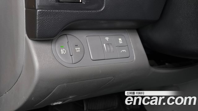 Hyundai Starex 2015 — photo 15