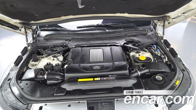 Land Rover Range Rover 2015 — photo 6