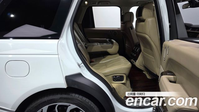Land Rover Range Rover 2015 — photo 12