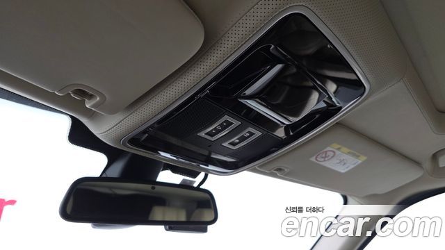 Land Rover Range Rover 2015 — photo 18