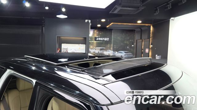 Land Rover Range Rover 2015 — photo 19